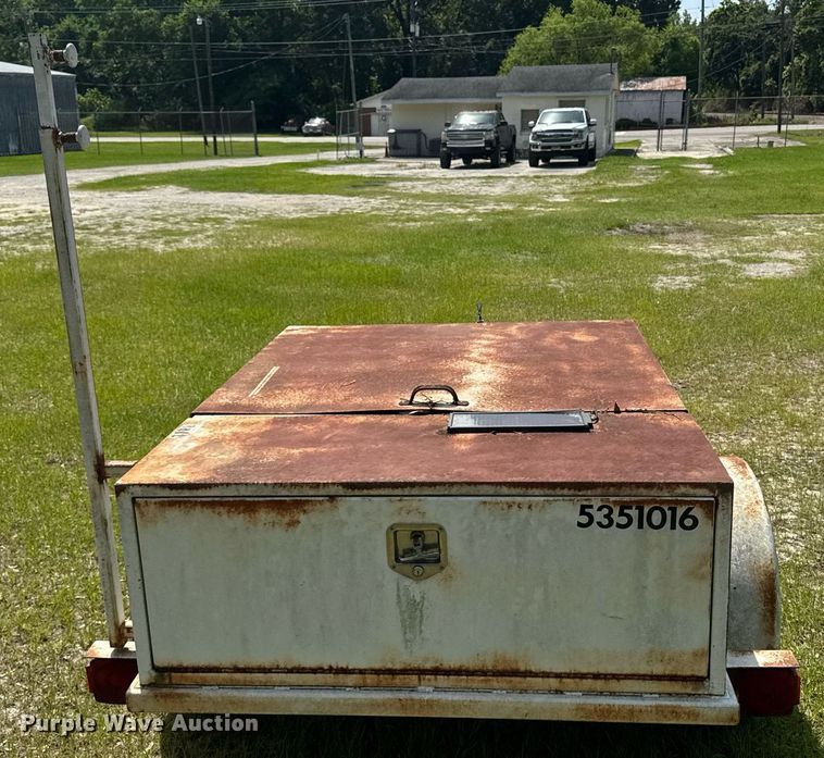 image for item DW1976 Onan Commercial 6500 generator