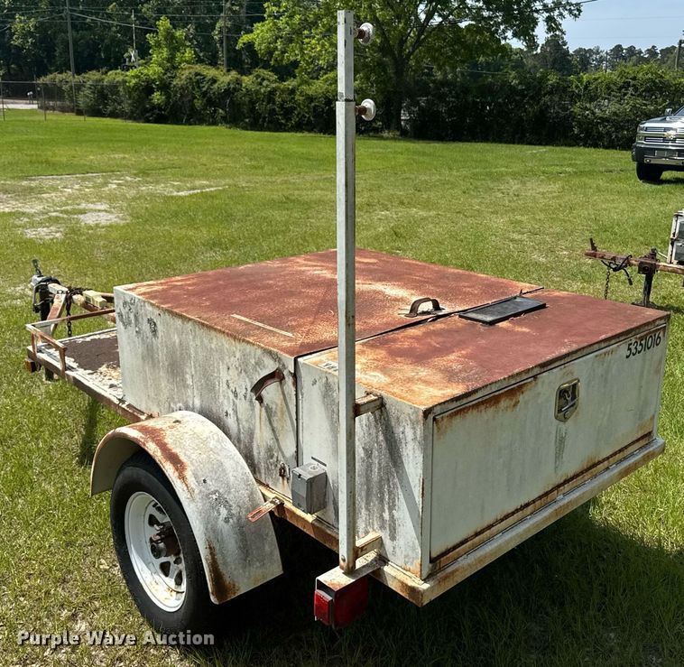 image for item DW1976 Onan Commercial 6500 generator