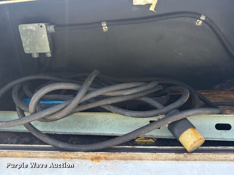 image for item DW1976 Onan Commercial 6500 generator