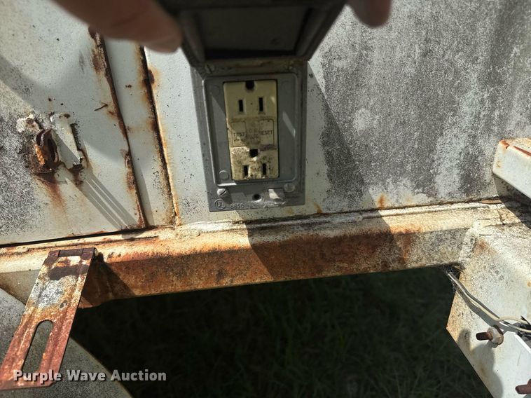 image for item DW1976 Onan Commercial 6500 generator