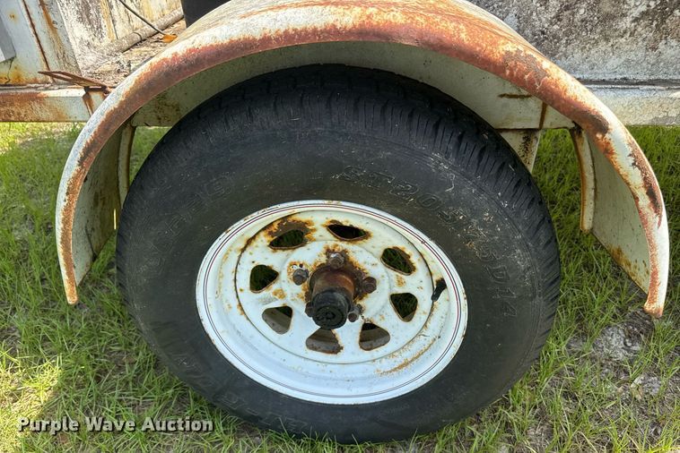 image for item DW1976 Onan Commercial 6500 generator