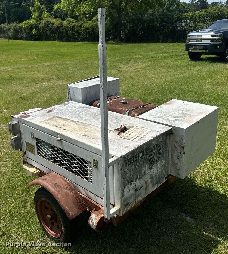 image for item DW1978 Onan 6.5 NHDFB generator