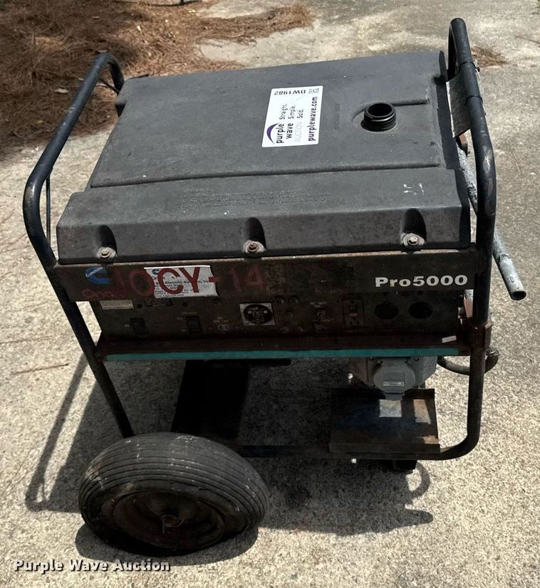 image for item DW1982 Onan Pro 5000 generator