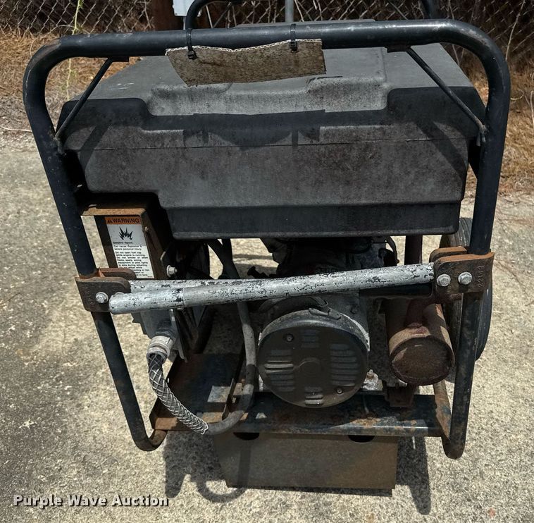 image for item DW1982 Onan Pro 5000 generator