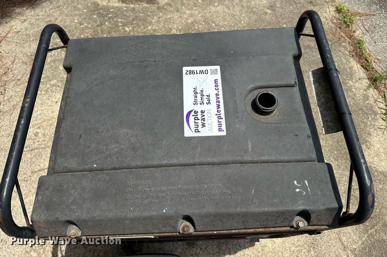 image for item DW1982 Onan Pro 5000 generator