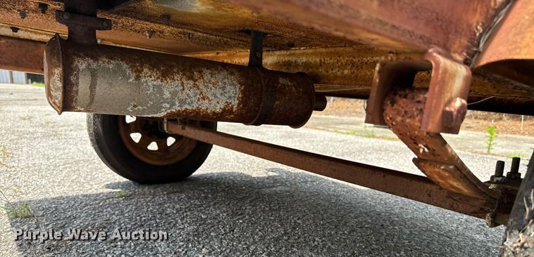 image for item DW1983 Onan 6.5 NHDFB generator