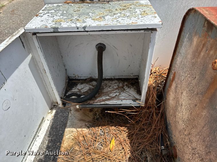 image for item DW1983 Onan 6.5 NHDFB generator