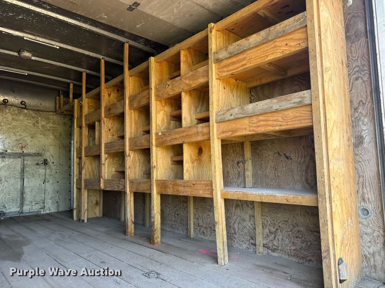 image for item DX8979 2003 Chevrolet C4500 box truck