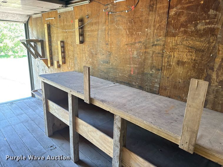 image for item DX8979 2003 Chevrolet C4500 box truck