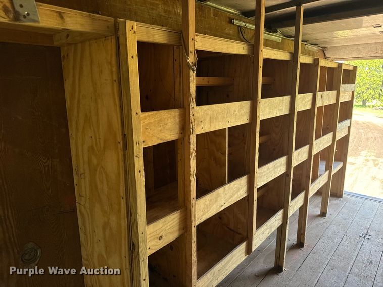 image for item DX8979 2003 Chevrolet C4500 box truck