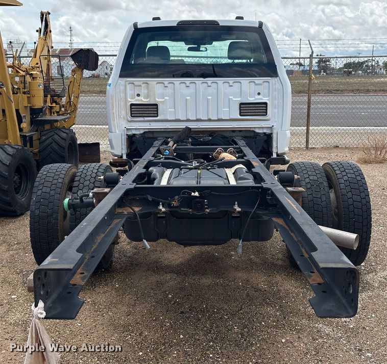 image for item DY2491 2021 Ford F550 Super Duty XL truck cab and chassis