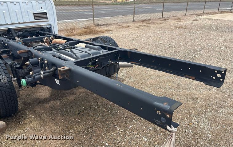 image for item DY2491 2021 Ford F550 Super Duty XL truck cab and chassis
