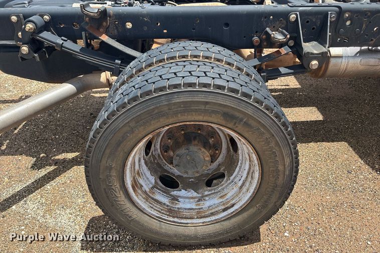 image for item DY2491 2021 Ford F550 Super Duty XL truck cab and chassis