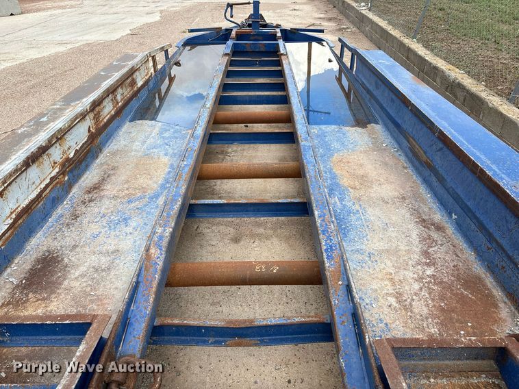 image for item DY2493 2016 Belshe BF9T equipment trailer