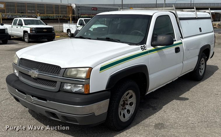 image for item DZ4026 2005 Chevrolet Silverado 1500 pickup truck
