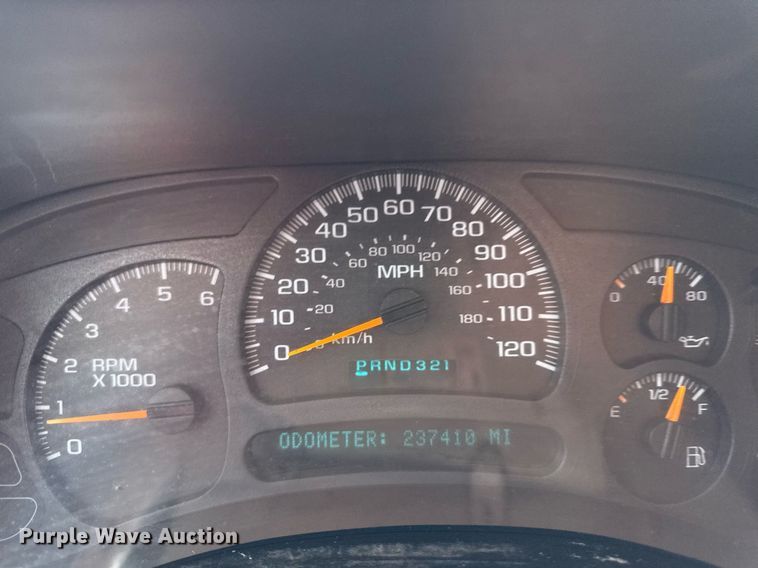 image for item DZ4026 2005 Chevrolet Silverado 1500 pickup truck