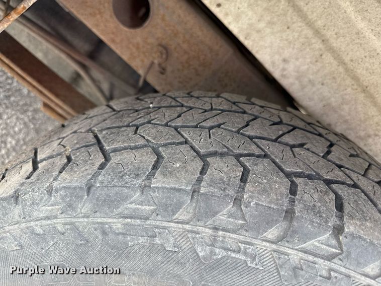 image for item DZ4026 2005 Chevrolet Silverado 1500 pickup truck