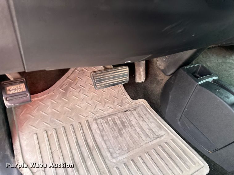 image for item DZ4027 2014 Chevrolet Silverado 1500 Crew Cab pickup truck