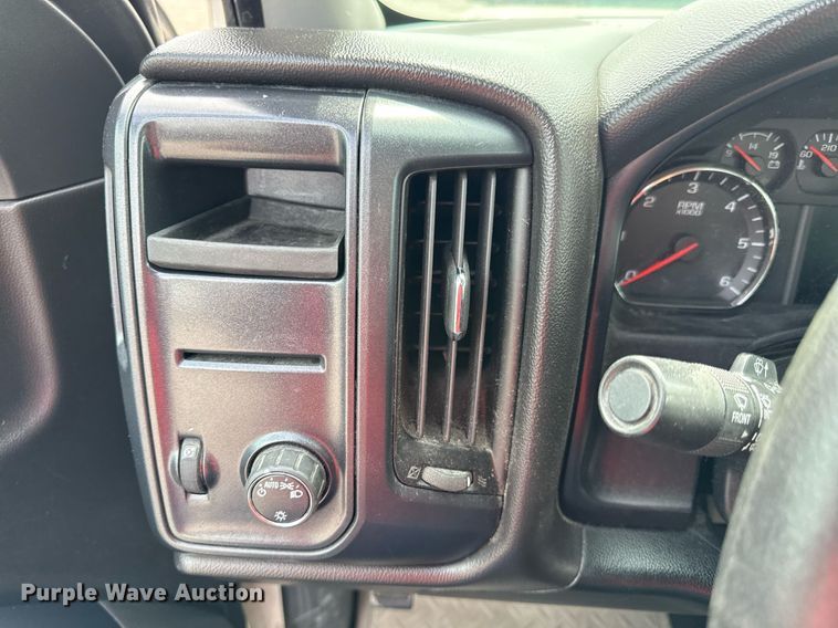 image for item DZ4027 2014 Chevrolet Silverado 1500 Crew Cab pickup truck