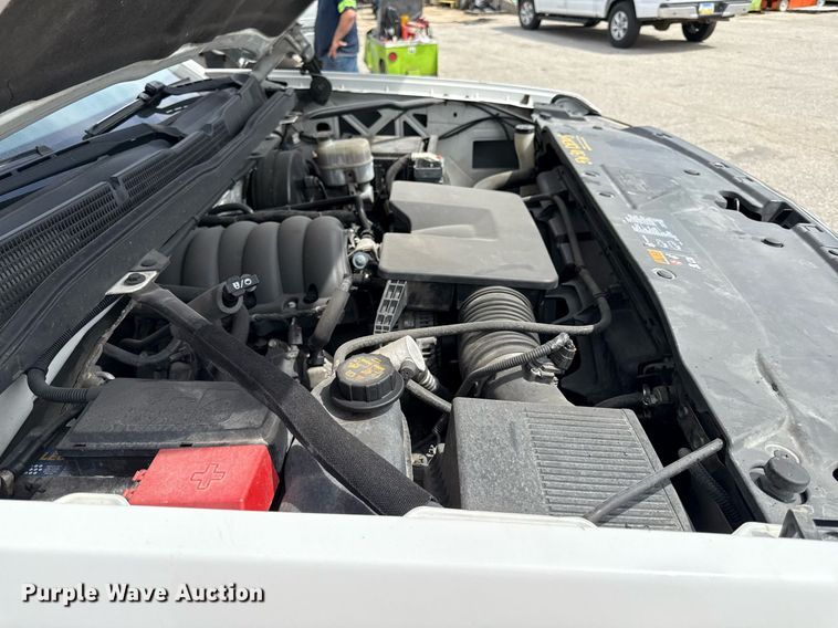 image for item DZ4027 2014 Chevrolet Silverado 1500 Crew Cab pickup truck