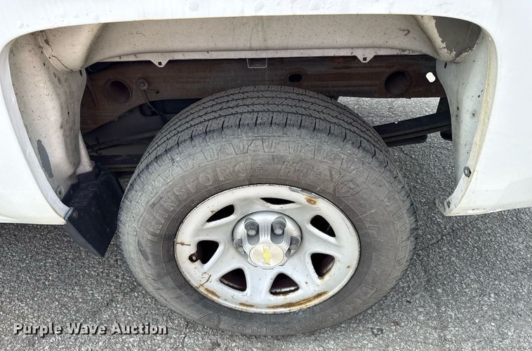 image for item DZ4027 2014 Chevrolet Silverado 1500 Crew Cab pickup truck