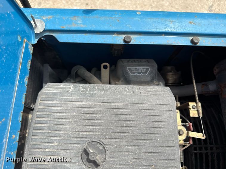 image for item DZ4028 Miller Bobcat 250 welder/generator