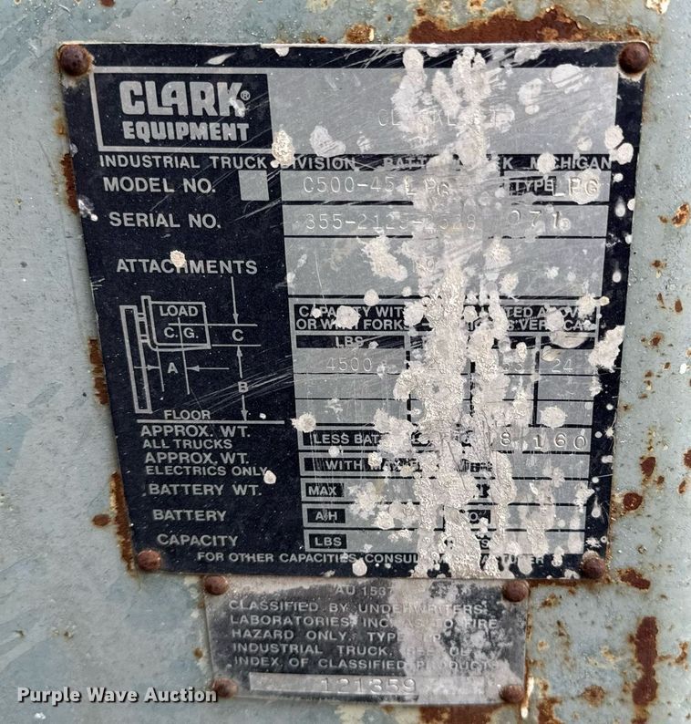 image for item DZ4030 Clark C500-45 forklift