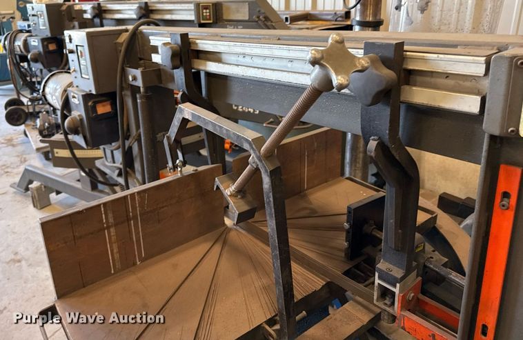 image for item DZ4032 Worth Manufacturing 6510 metal band saw