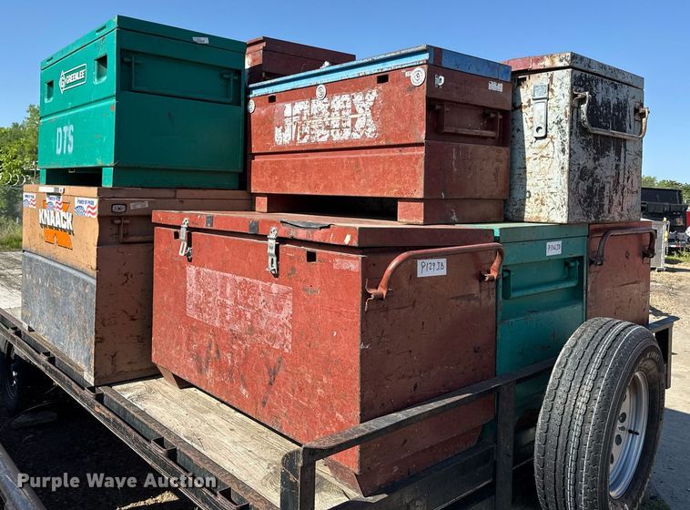 image for item DZ4050 (10) toolboxes