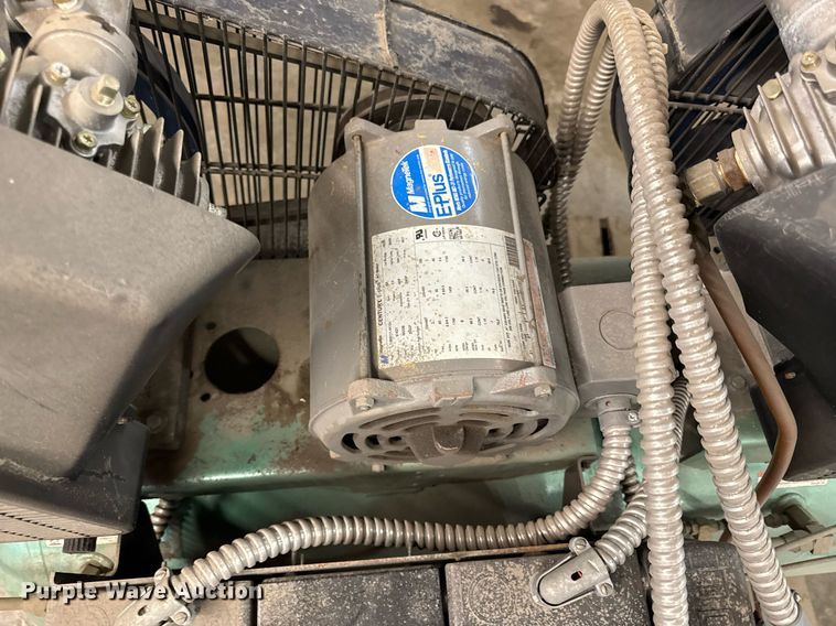 image for item DZ4057 (3) air compressors