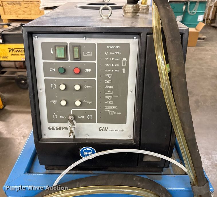 image for item DZ4059 2005 Gesipa Gav 7000 riveting machine