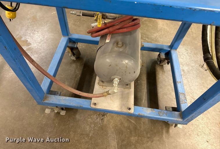 image for item DZ4059 2005 Gesipa Gav 7000 riveting machine