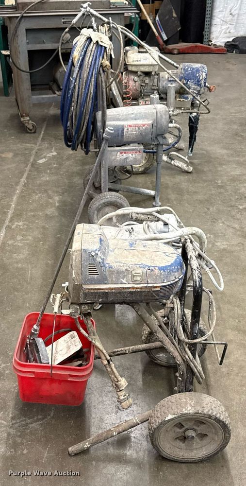 image for item DZ4062 (4) paint sprayers