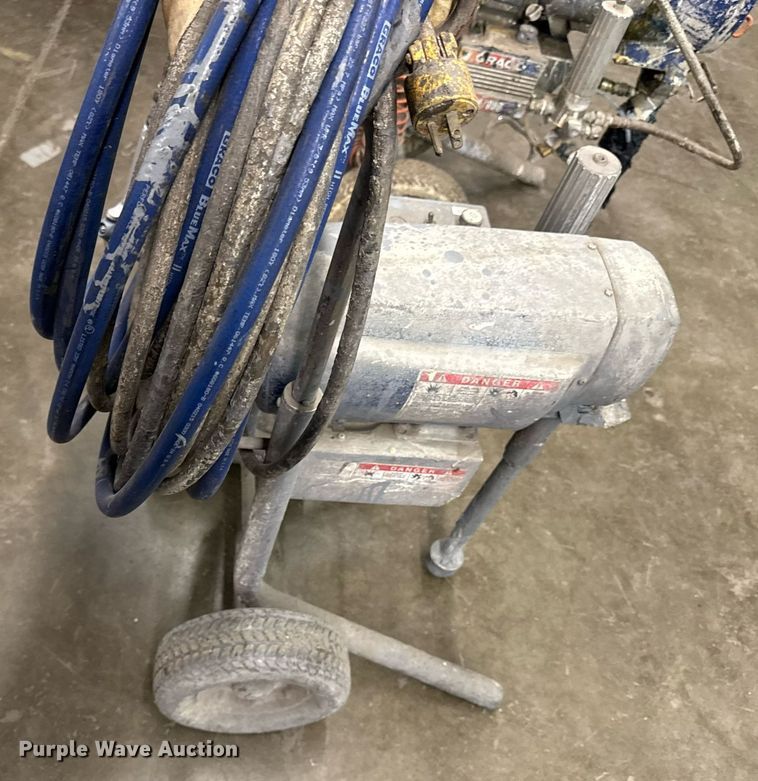 image for item DZ4062 (4) paint sprayers