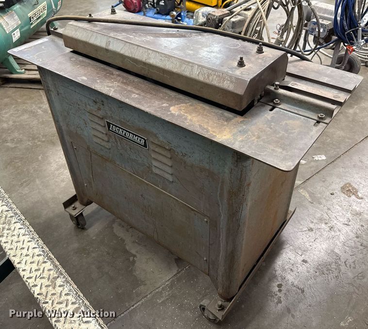 image for item DZ4063 The Lockformer cleatformer