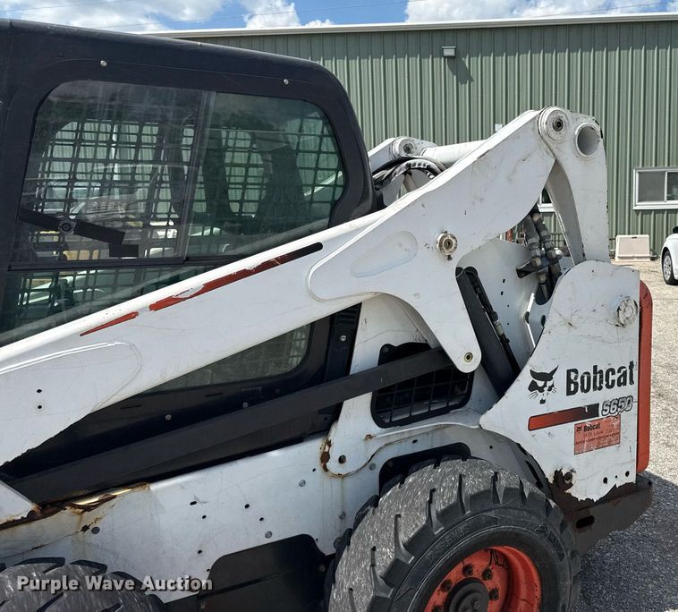 image for item DZ4085 2012 Bobcat S650 skid steer loader