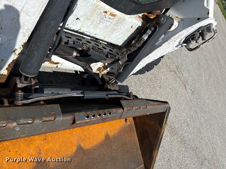 image for item DZ4085 2012 Bobcat S650 skid steer loader