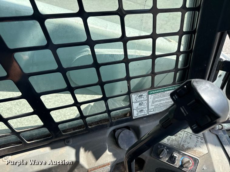 image for item DZ4085 2012 Bobcat S650 skid steer loader