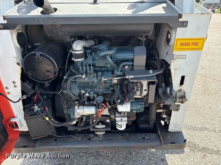 image for item DZ4085 2012 Bobcat S650 skid steer loader