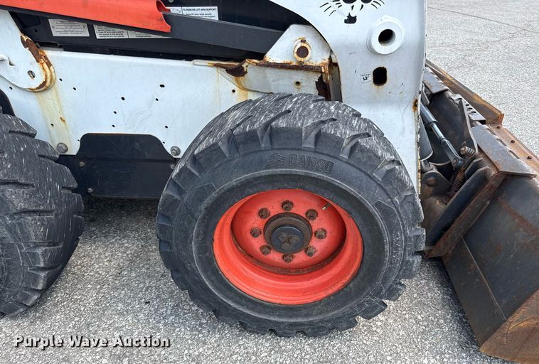 image for item DZ4085 2012 Bobcat S650 skid steer loader