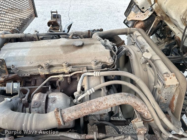 image for item DZ4087 2007 Isuzu NPR flatbed truck