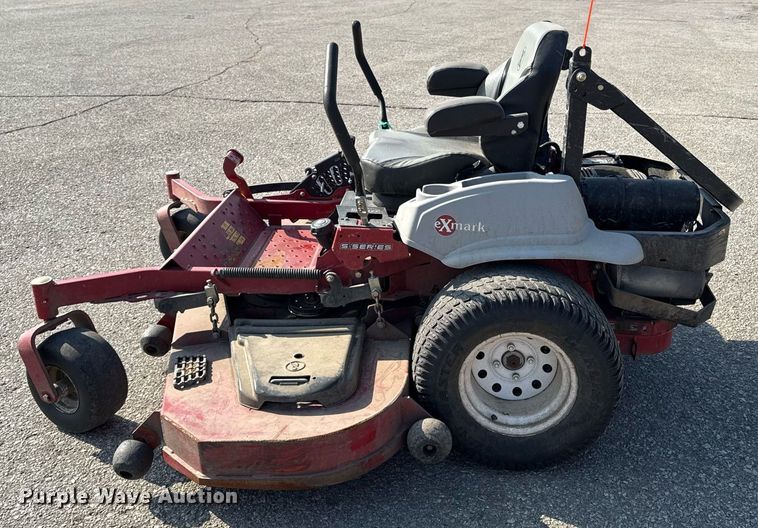 image for item DZ4096 Exmark Lazer Z ZTR lawn mower