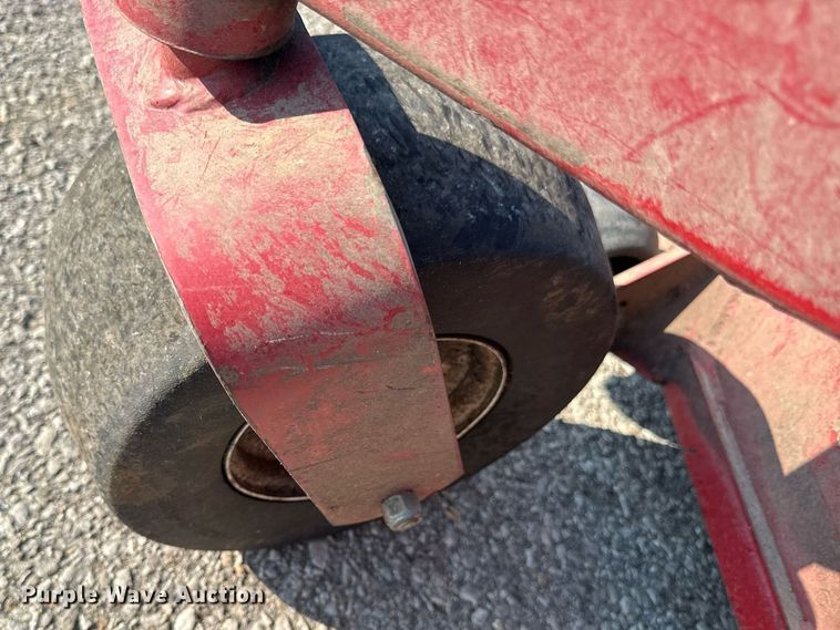 image for item DZ4107 (2) Exmark ZTR lawn mowers