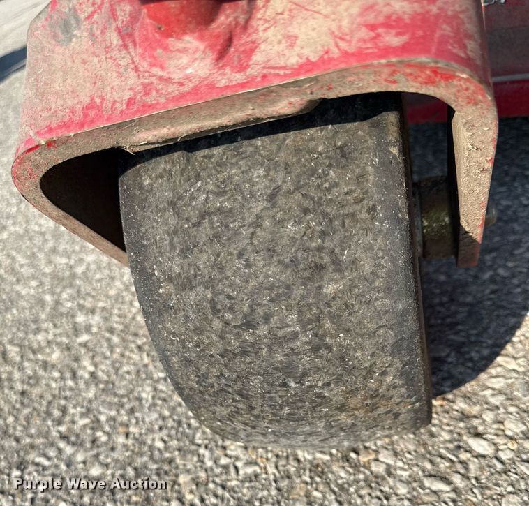 image for item DZ4107 (2) Exmark ZTR lawn mowers