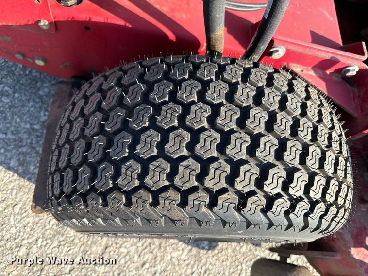 image for item DZ4107 (2) Exmark ZTR lawn mowers