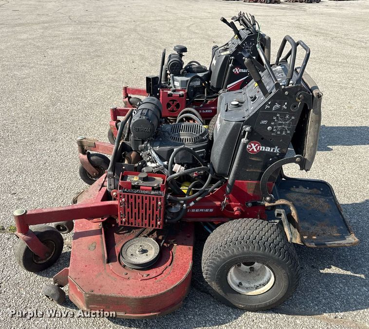 image for item DZ4108 (2) Exmark ZTR lawn mowers