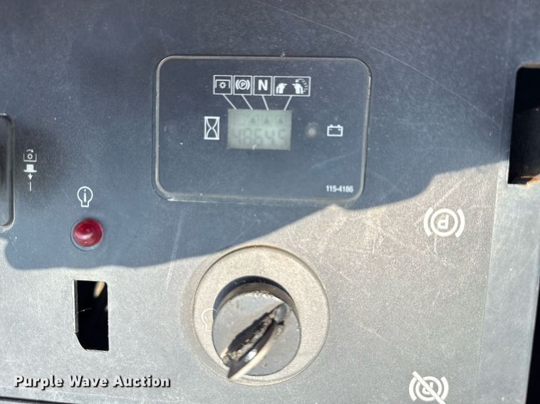 image for item DZ4108 (2) Exmark ZTR lawn mowers