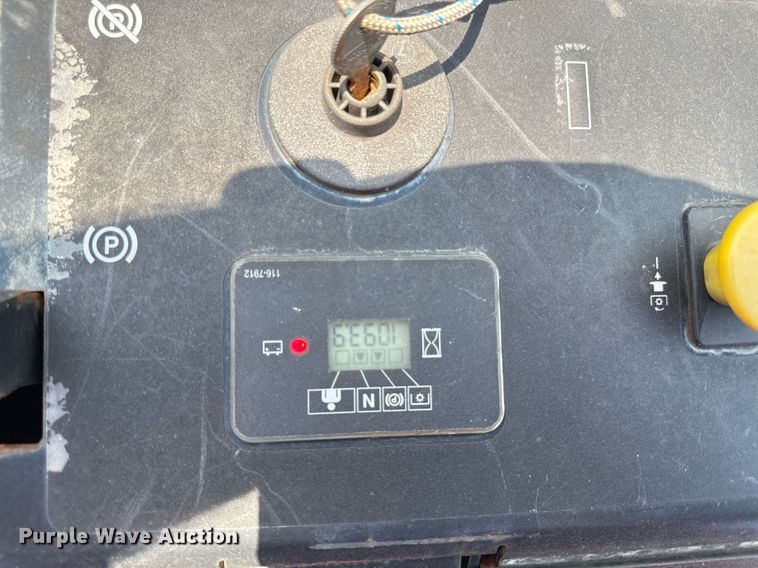 image for item DZ4108 (2) Exmark ZTR lawn mowers