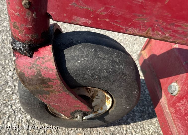 image for item DZ4108 (2) Exmark ZTR lawn mowers