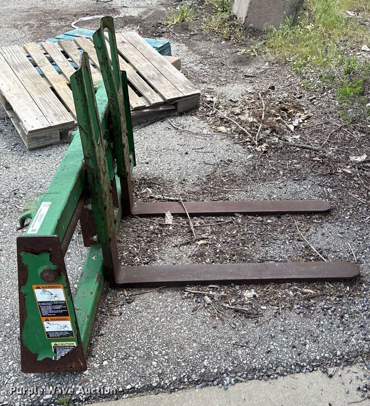 image for item DZ4117 42